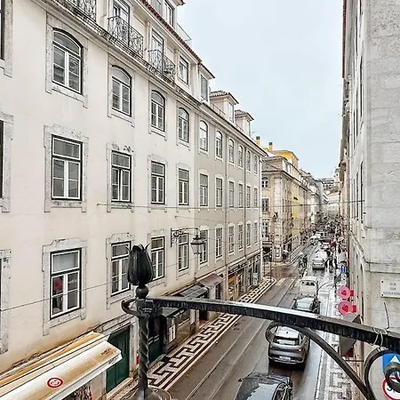 Historic With Ac Next To Praca Do Comercio * Lisboa